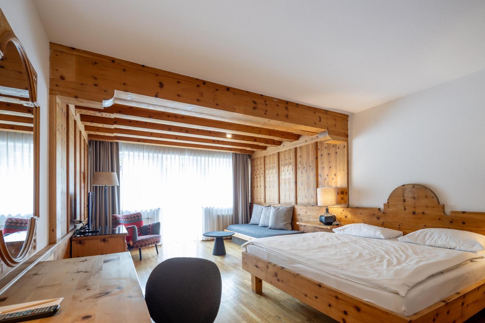 Q! Hotel Maria Theresia Kitzbühel Exterior foto